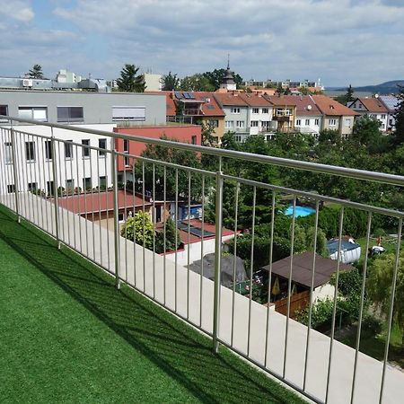 Apartment Bed & Breakfast Brno Exterior foto